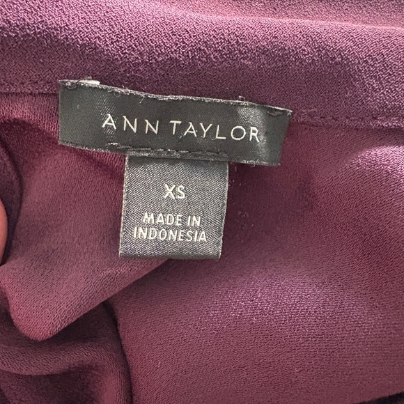 Ann Taylor Shell, Plum, Pleated accent, XS - Picture 2 of 4